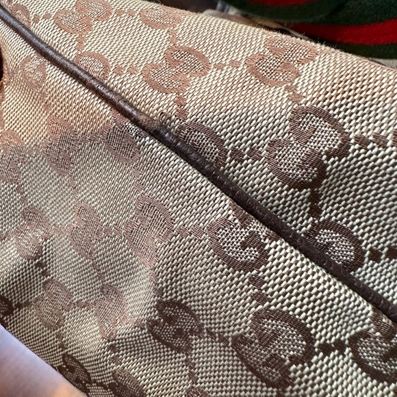 Authentic Gucci tote bag satchel with dustbag - Picture 16 of 17